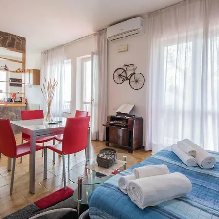 Il Cipresso Apartment *